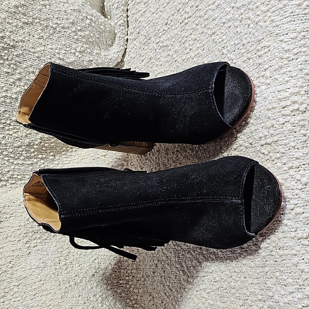 Open toe Booties